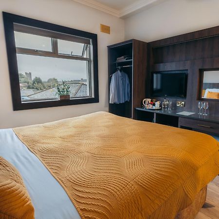 Gleeson'S Restaurant & Rooms روسكومون المظهر الخارجي الصورة