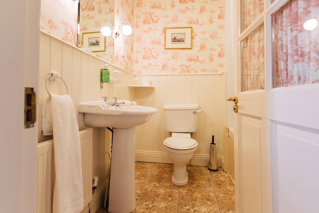 Gleeson'S Restaurant & Rooms روسكومون المظهر الخارجي الصورة